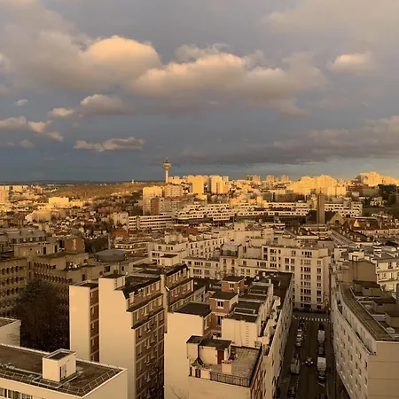 Apartment Skyscrapers With A View Of Montmartre Paris